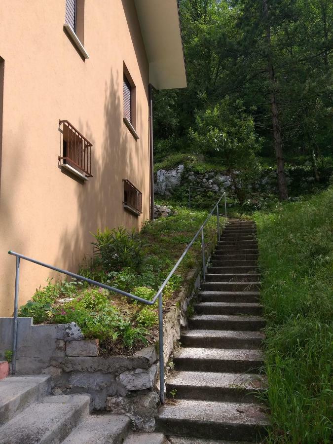 Terrazza Sul Borgo Villa Venzone Esterno foto